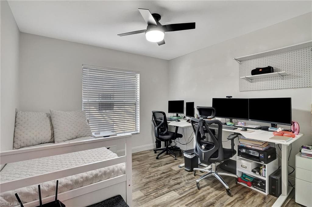 716 Landover Cir 201, Naples, FL 34104-14