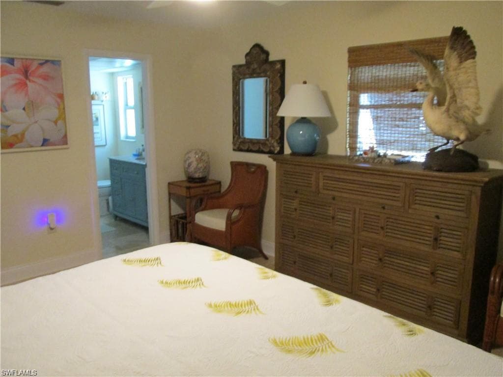 817 52nd St, Cape Coral, FL 33914-12