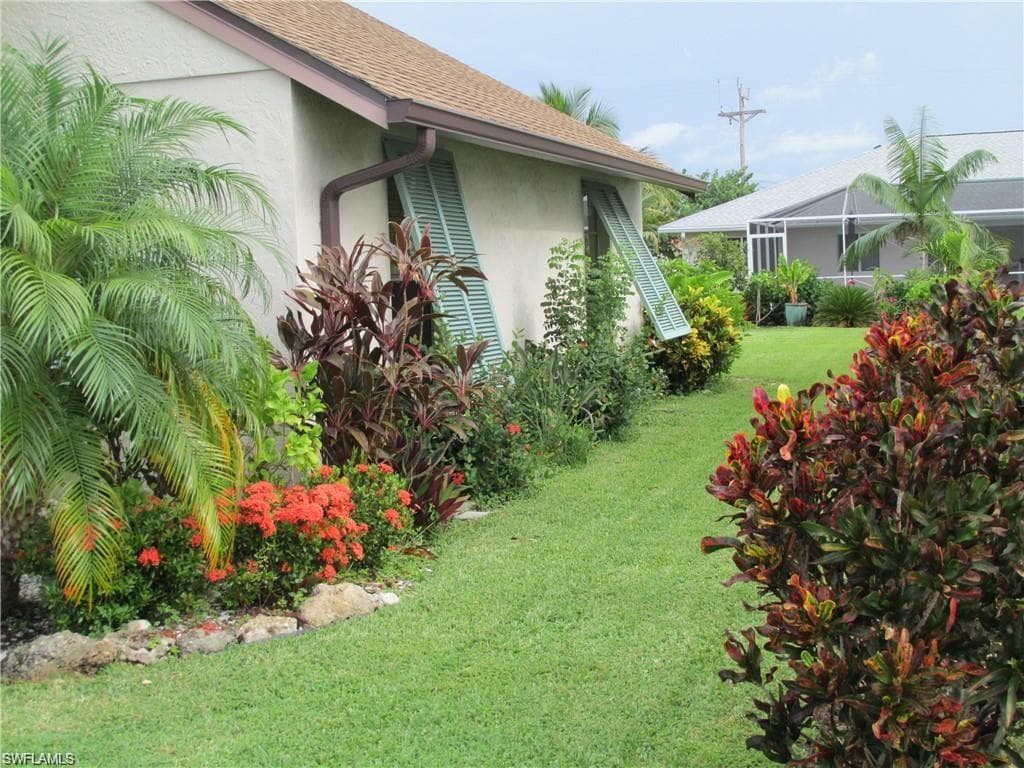 817 52nd St, Cape Coral, FL 33914-27