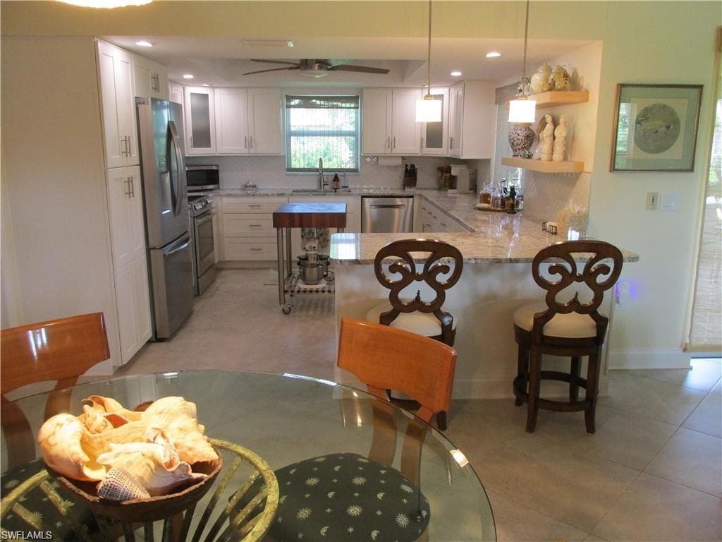 817 52nd St, Cape Coral, FL 33914-8