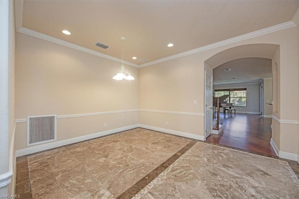 28830 Kiranicola Ct, Bonita Springs, FL 34135-6