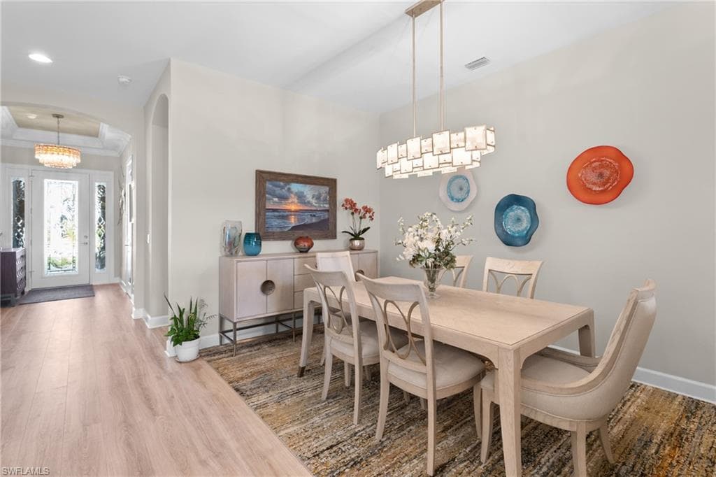 9516 Montelanico Loop, Naples, FL 34119-8