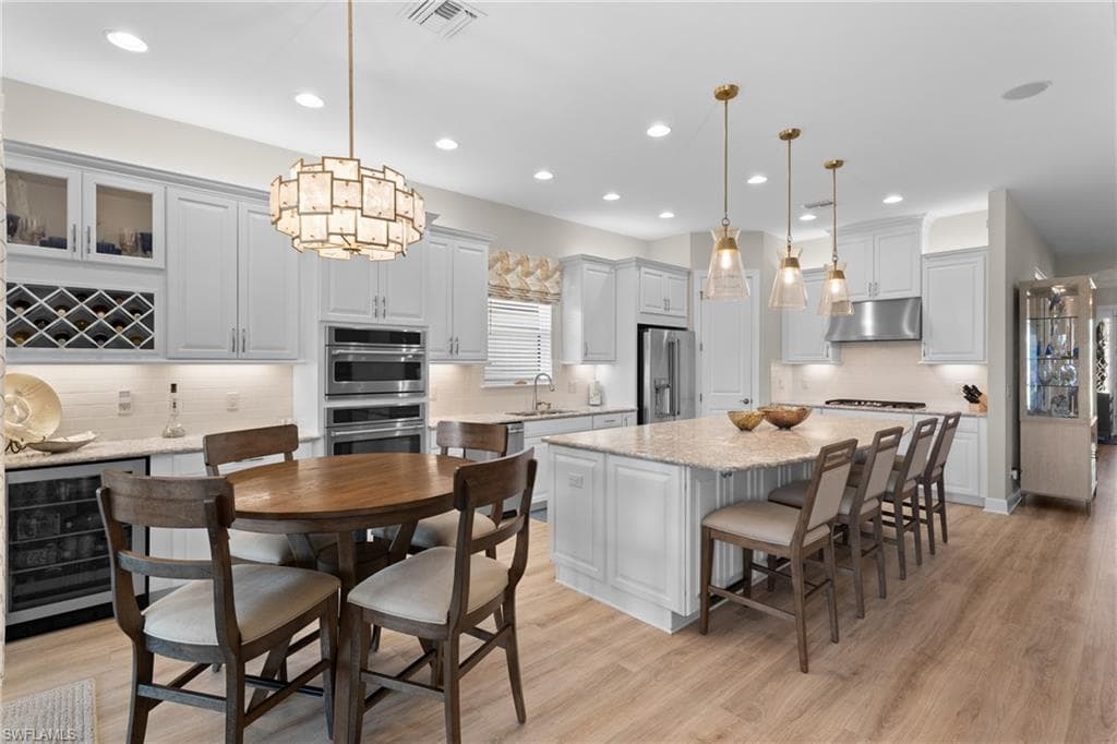 9516 Montelanico Loop, Naples, FL 34119-14