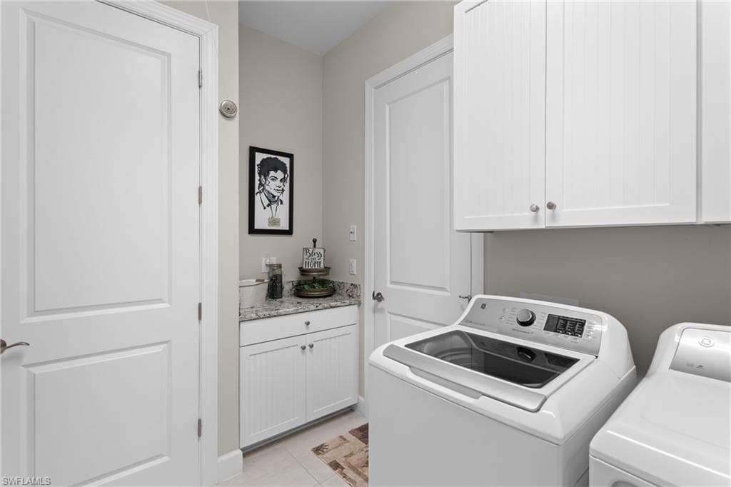 9516 Montelanico Loop, Naples, FL 34119-25