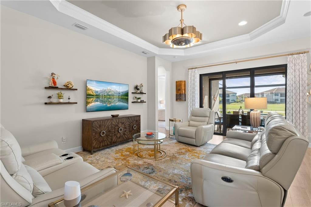 9516 Montelanico Loop, Naples, FL 34119-5