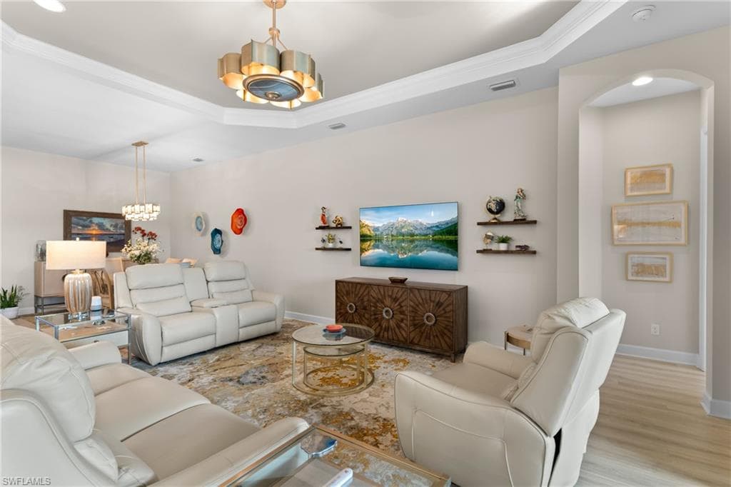 9516 Montelanico Loop, Naples, FL 34119-6