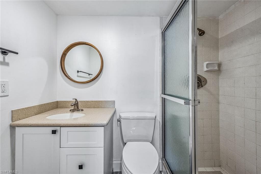 766 Central Ave 318, Naples, FL 34102-13