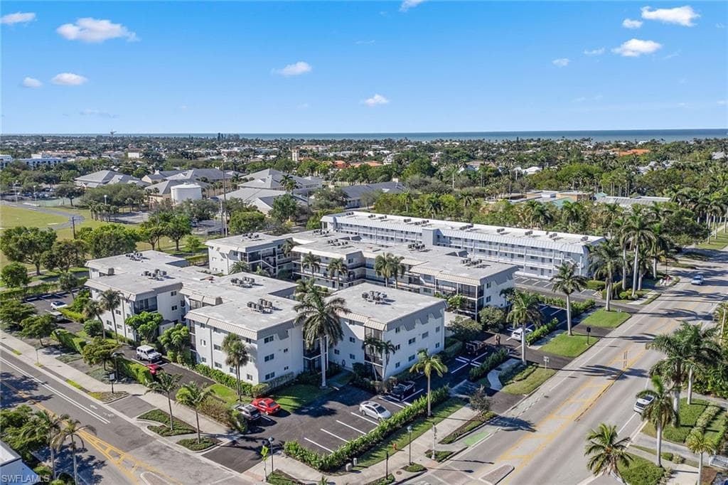 766 Central Ave 318, Naples, FL 34102-1