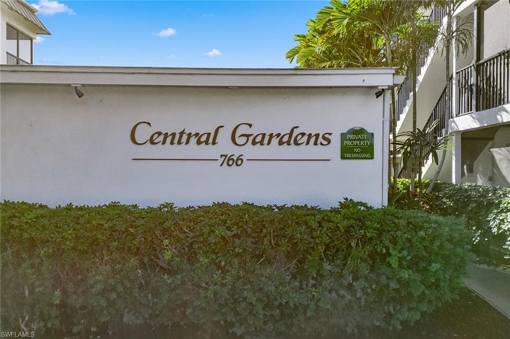 766 Central Ave 318, Naples, FL 34102-26