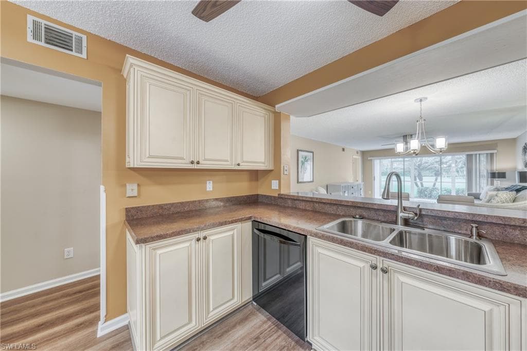 5908 Cranbrook Way I103, Naples, FL 34112-14