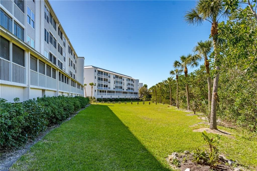 300 Stevens Landing Dr C205, Marco Island, FL 34145-25
