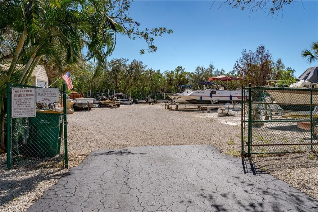 300 Stevens Landing Dr C205, Marco Island, FL 34145-30
