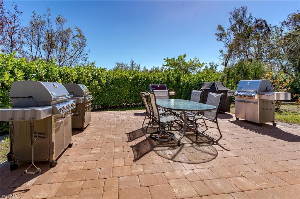 300 Stevens Landing Dr C205, Marco Island, FL 34145-37