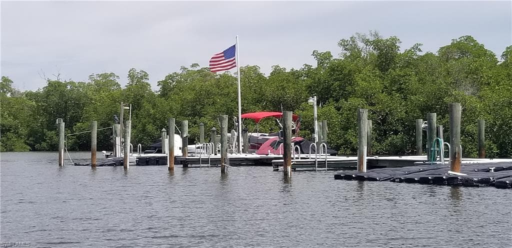 300 Stevens Landing Dr C205, Marco Island, FL 34145-41
