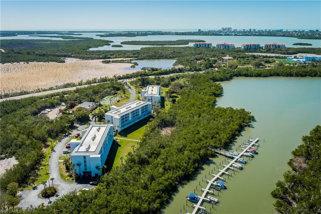 300 Stevens Landing Dr C205, Marco Island, FL 34145-48