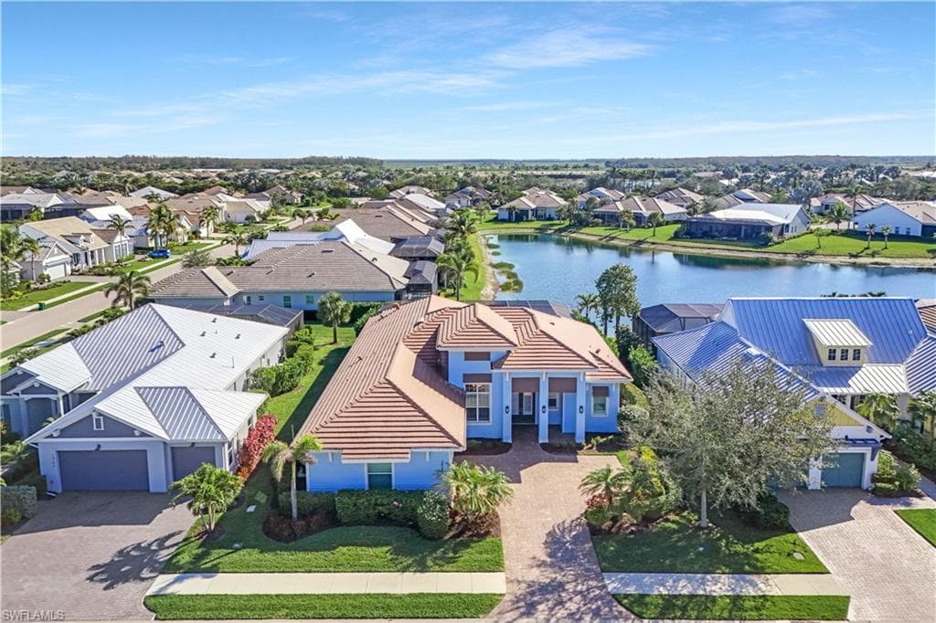 14792 Spinnaker Way, Naples, FL 34114-2