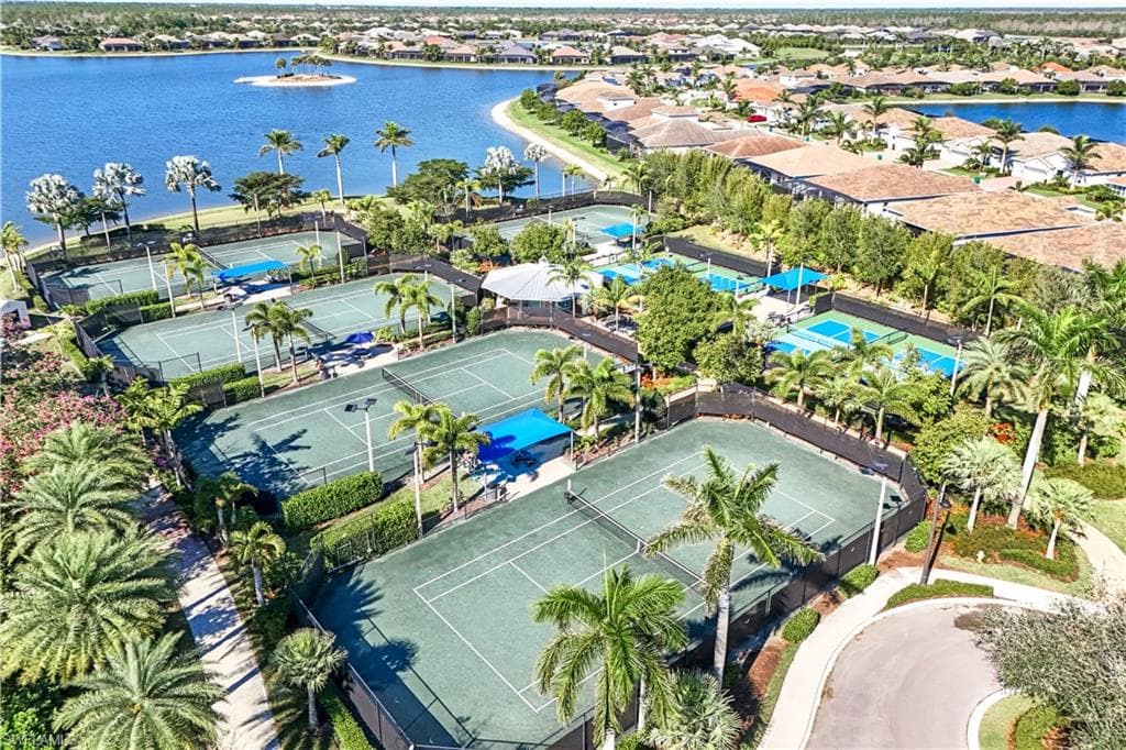 14792 Spinnaker Way, Naples, FL 34114-46