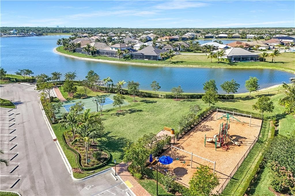 14792 Spinnaker Way, Naples, FL 34114-50