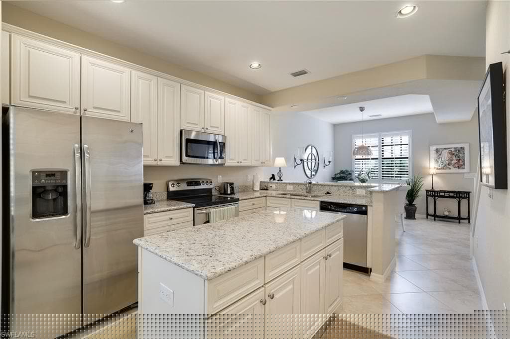 9024 Alturas St 3001, Naples, FL 34113-14