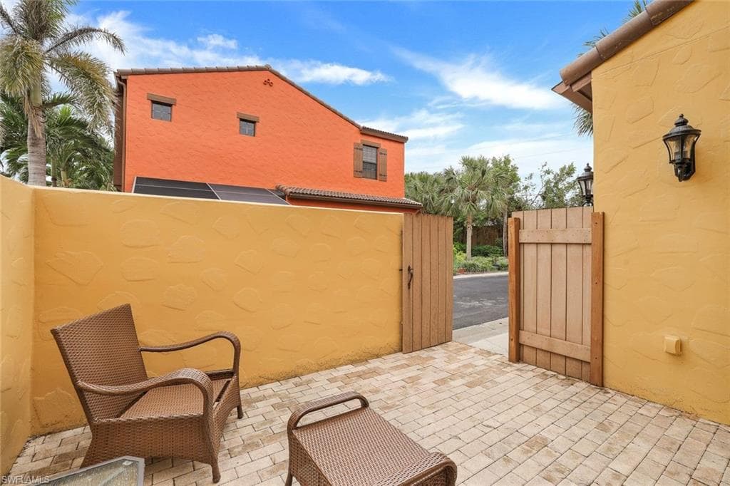 9024 Alturas St 3001, Naples, FL 34113-29