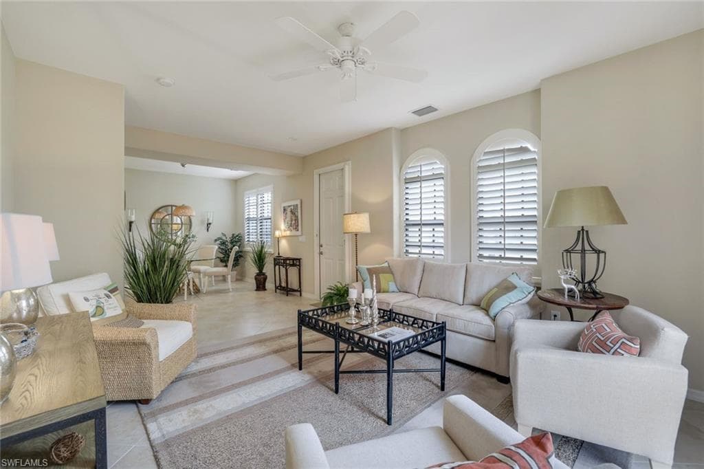 9024 Alturas St 3001, Naples, FL 34113-7