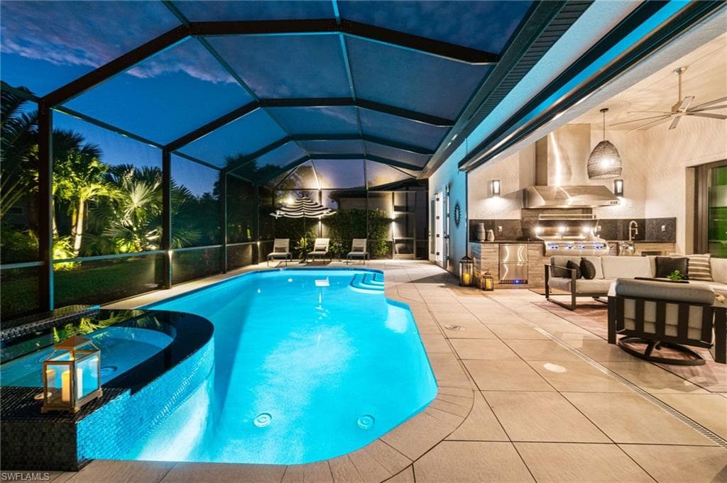 8923 Burrowing Owl Ct, Naples, FL 34120-19