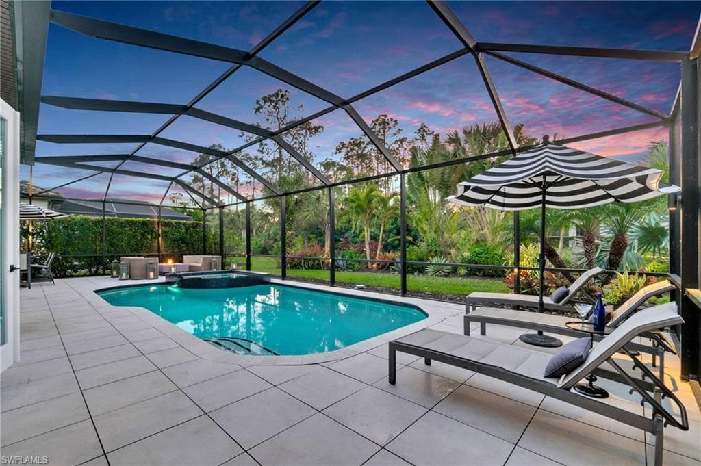 8923 Burrowing Owl Ct, Naples, FL 34120-21