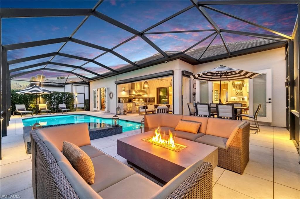 8923 Burrowing Owl Ct, Naples, FL 34120-24
