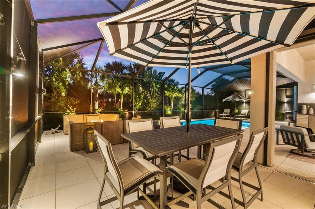8923 Burrowing Owl Ct, Naples, FL 34120-25