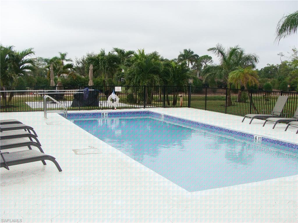 5693 Rattlesnake Hamm Rd A-204, Naples, FL 34113-23