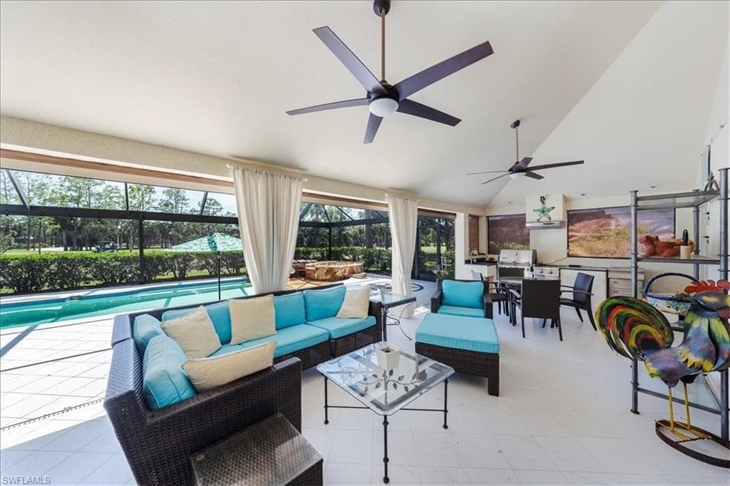 550 Cormorant Cv, Naples, FL 34113-16