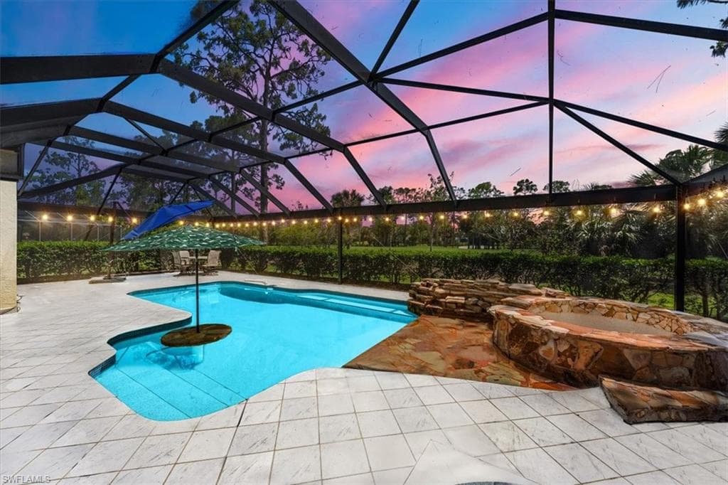 550 Cormorant Cv, Naples, FL 34113-3