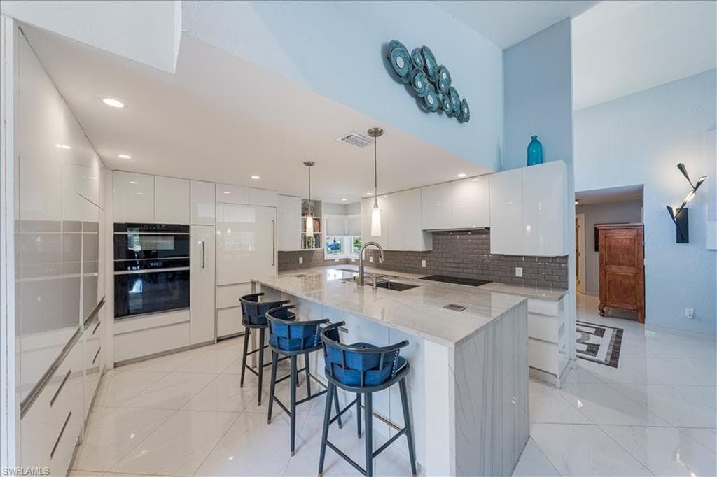 550 Cormorant Cv, Naples, FL 34113-8