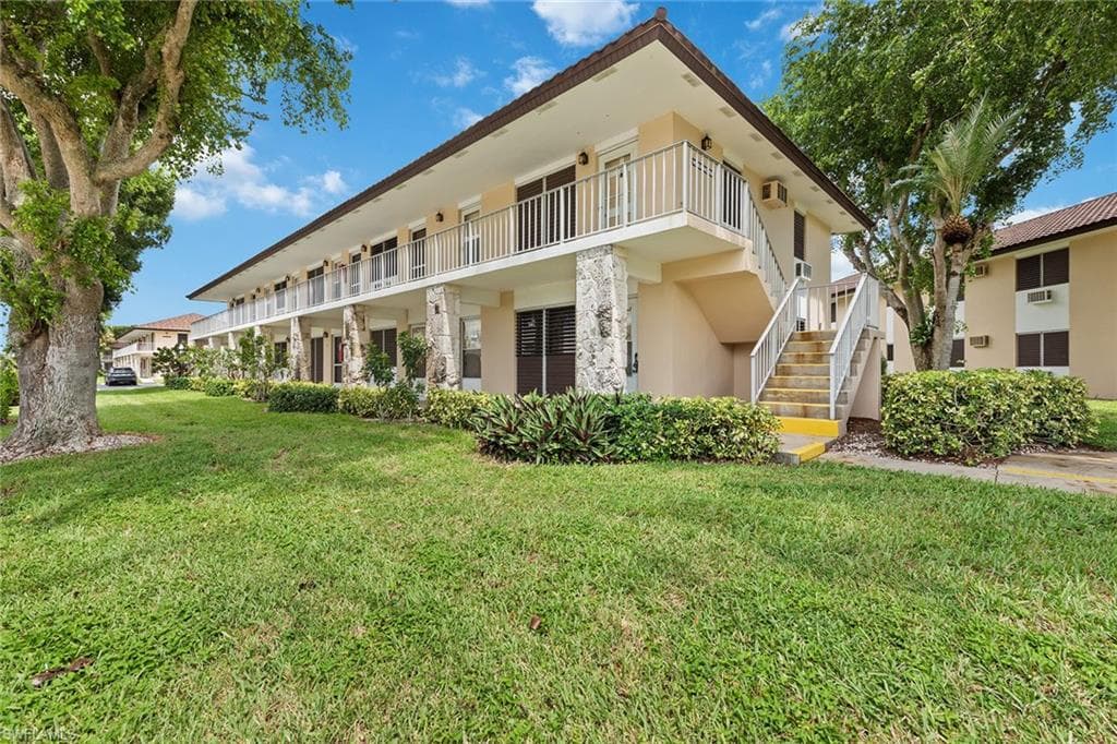 167 Collier Blvd V5, Marco Island, FL 34145-16