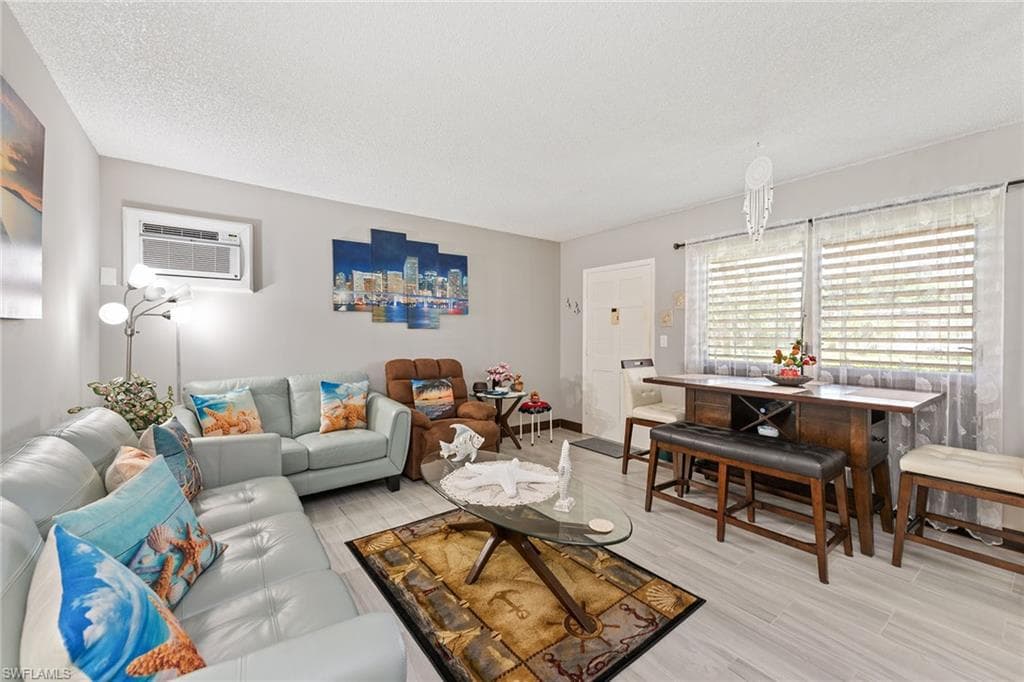 167 Collier Blvd V5, Marco Island, FL 34145-4