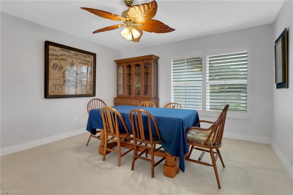 4590 Eagle Key Cir, Naples, FL 34112-17
