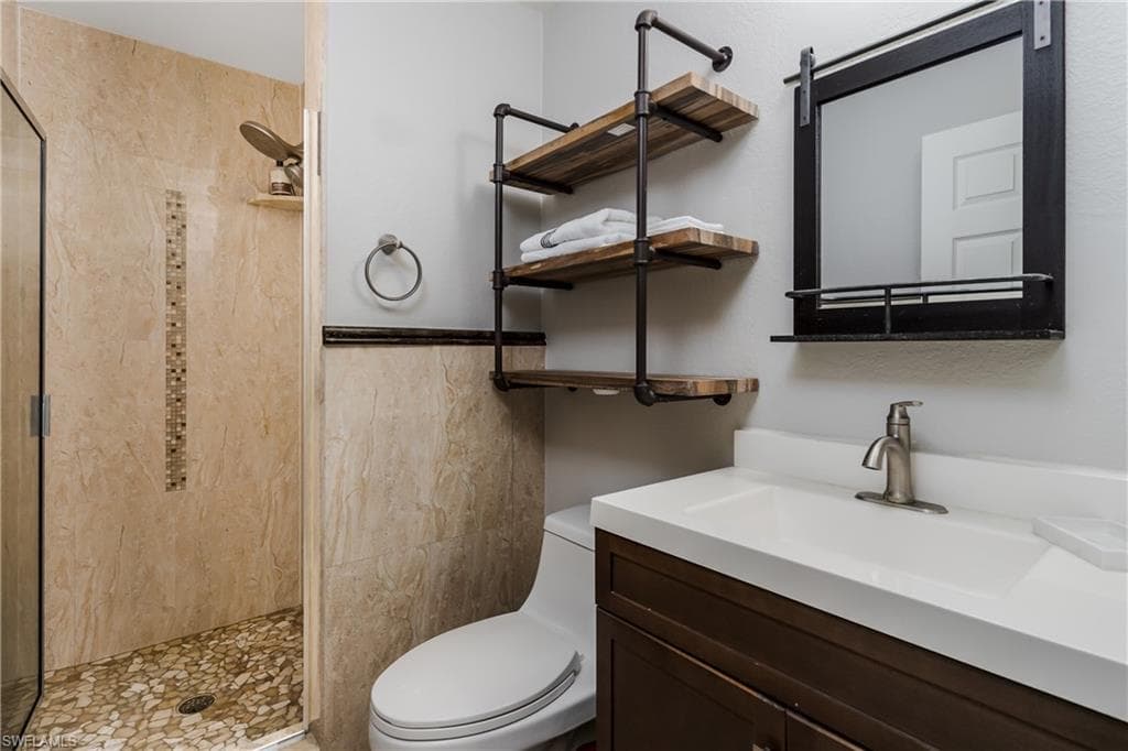 9068 Gervais Cir 210, Naples, FL 34120-15