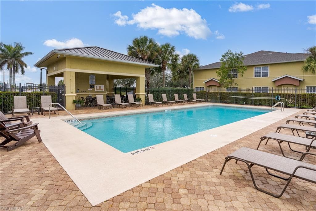 9068 Gervais Cir 210, Naples, FL 34120-31
