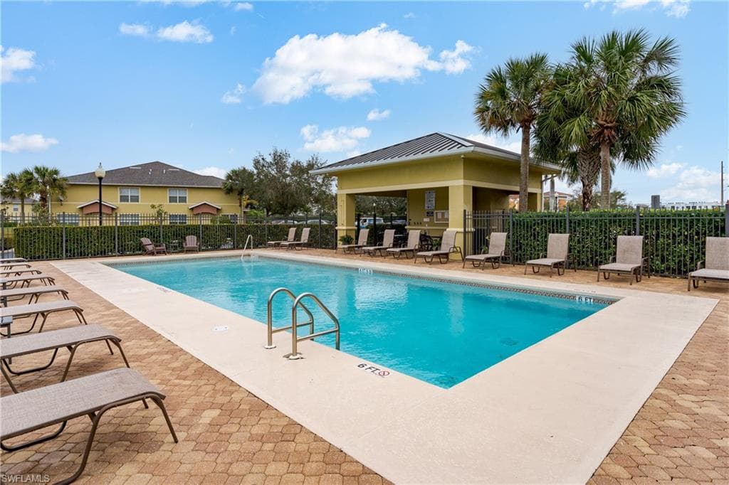 9068 Gervais Cir 210, Naples, FL 34120-32