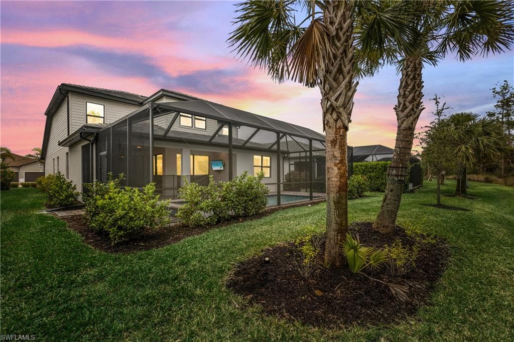 6878 Winding Cypress Dr, Naples, FL 34114-4
