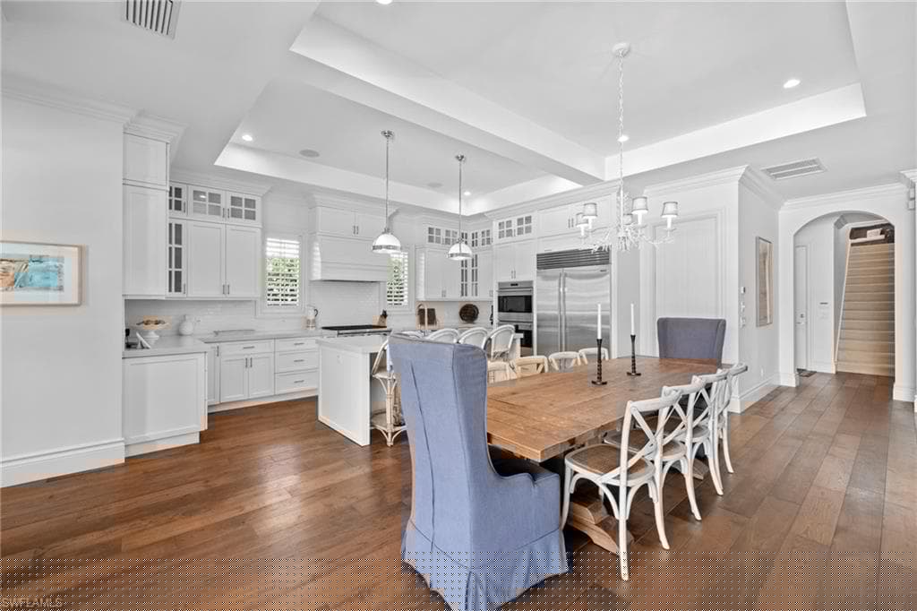 1521 Pelican Ave, Naples, FL 34102-38