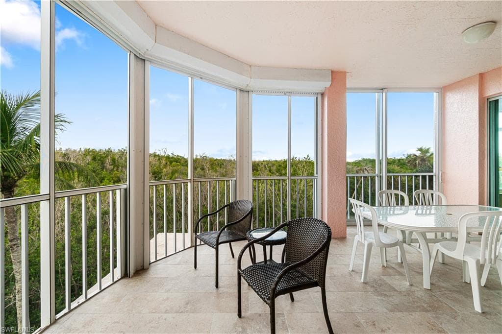 260 Barefoot Beach Blvd 201, Bonita Springs, FL 34134-26