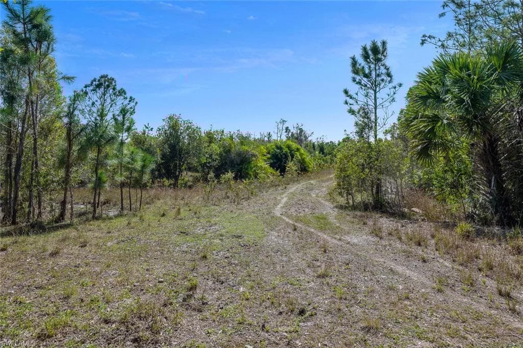 7650 Irgang Rd, Naples, FL 34114-12