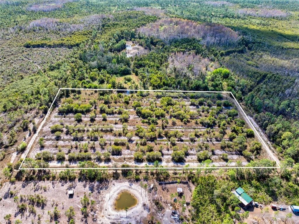 7650 Irgang Rd, Naples, FL 34114-7