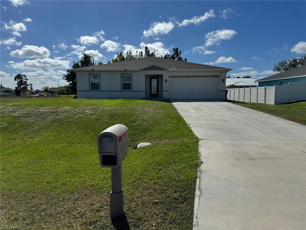 1934 15th St, Cape Coral, FL 33909-3