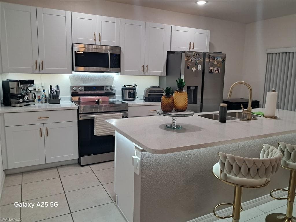 1934 15th St, Cape Coral, FL 33909-7