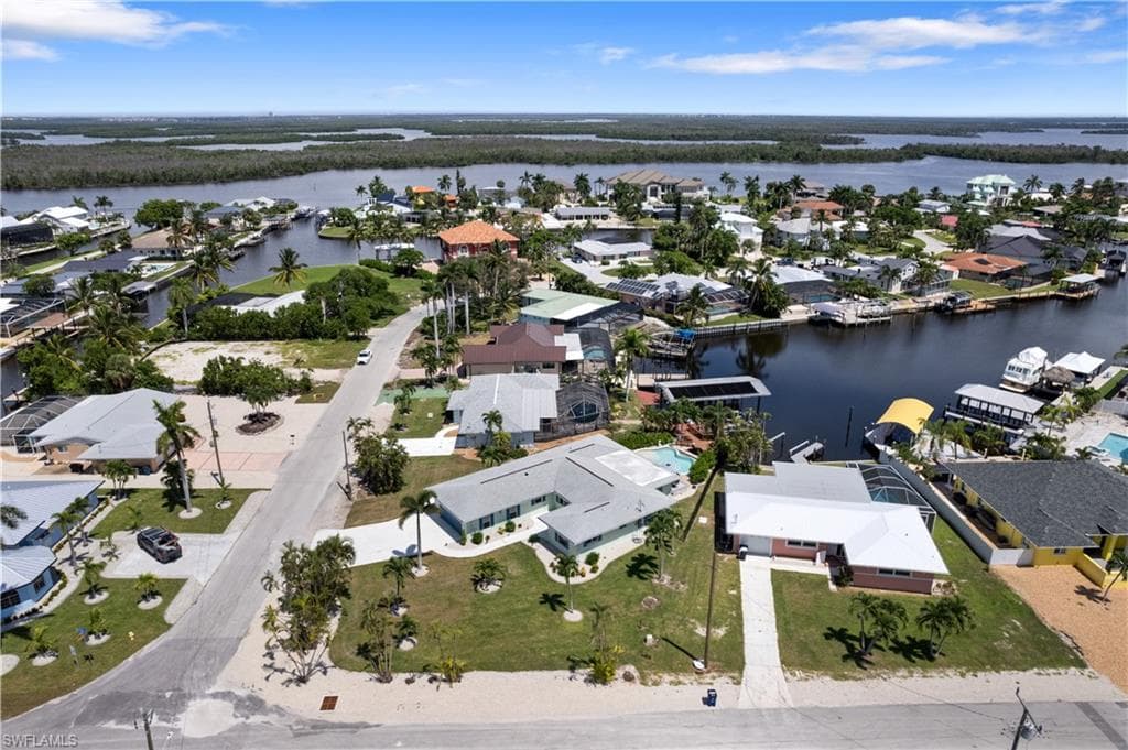 5161 Williams Dr, Fort Myers Beach, FL 33931-44