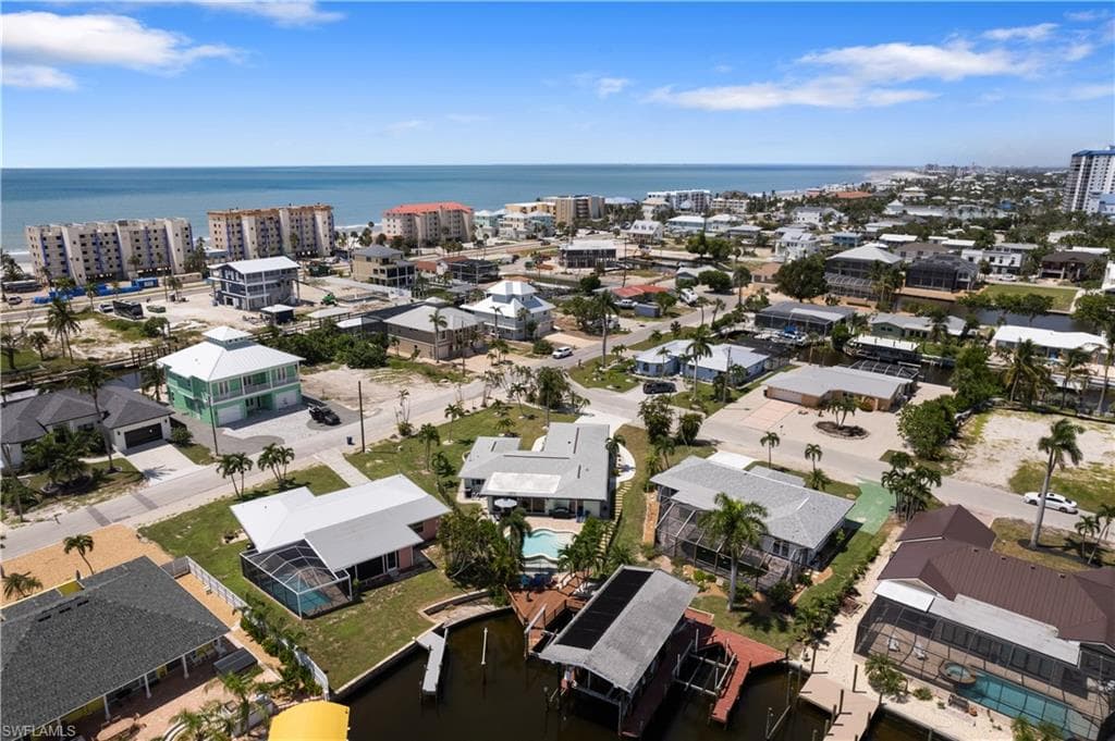5161 Williams Dr, Fort Myers Beach, FL 33931-6