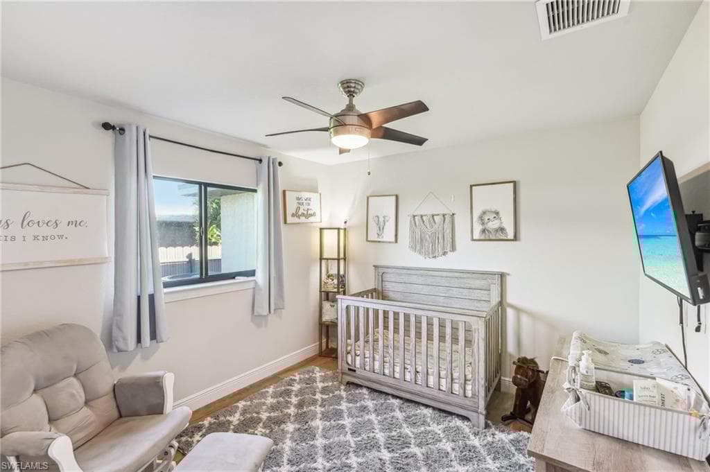 1710 Country Club Blvd, Cape Coral, FL 33990-16