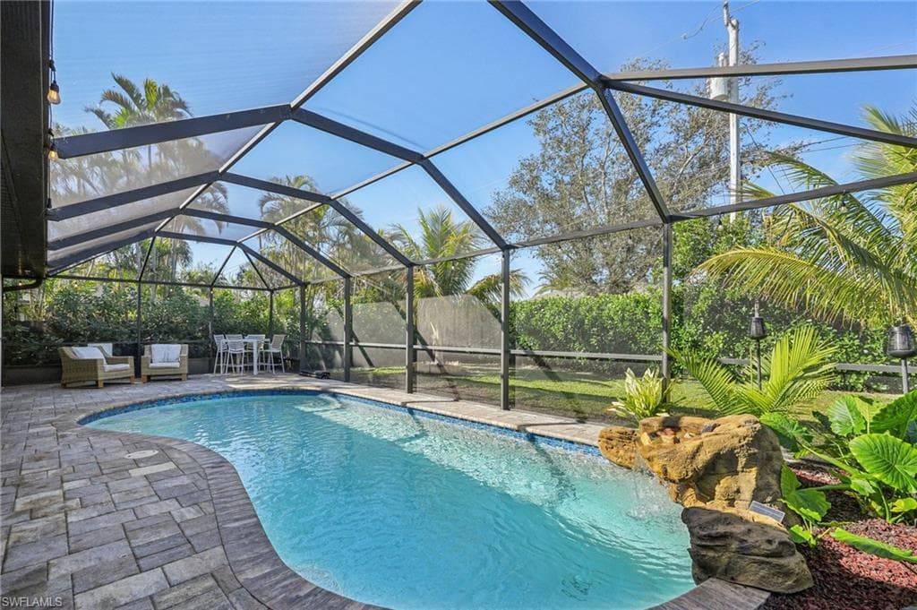 1710 Country Club Blvd, Cape Coral, FL 33990-26